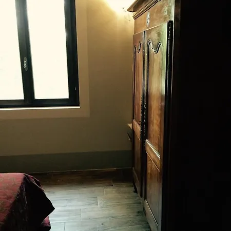 La Finestra Sul Po - בית חווה *