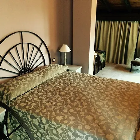 La Finestra Sul Po - בית חווה