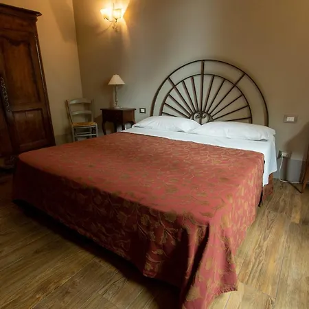 La Finestra Sul Po - * Monticelli dʼOngina