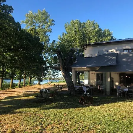 בית חווה La Finestra Sul Po -