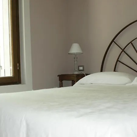 בית חווה La Finestra Sul Po -