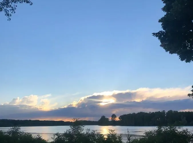 农家乐 拉费那斯特拉苏尔泊农家乐 Monticelli dʼOngina